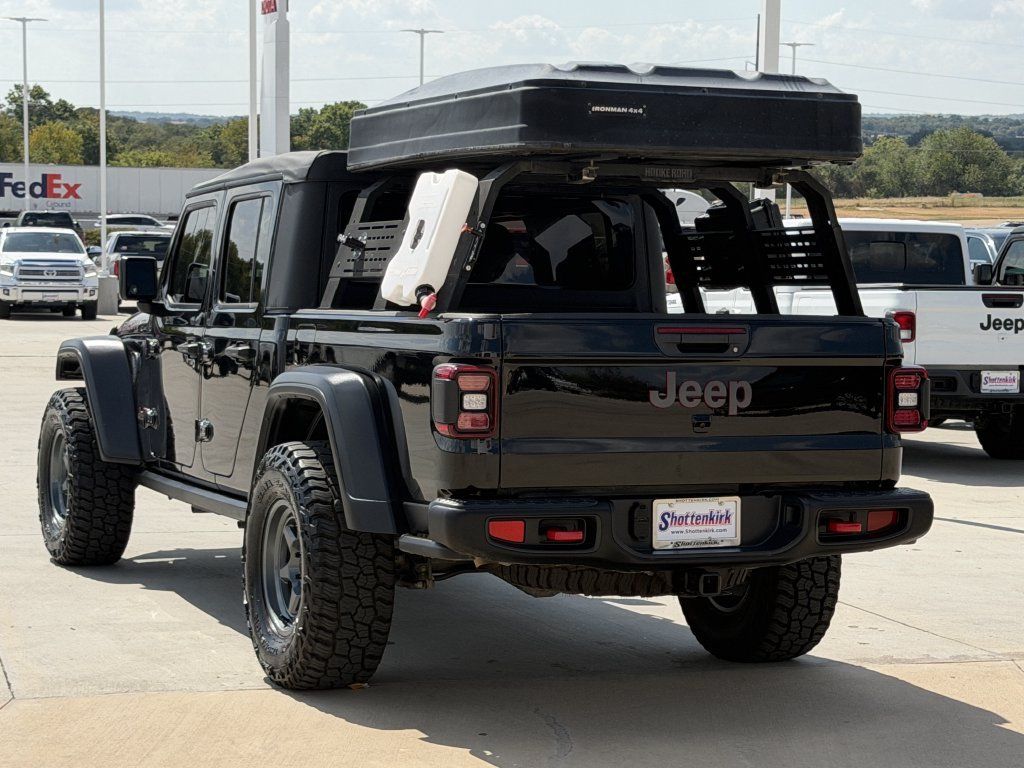 Used 2025 Jeep Gladiator Rubicon AWD/4WD image 4