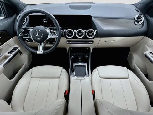 Certified 2026 Mercedes-Benz GLA 250 image 13