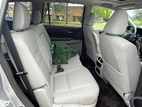 Used 2022 Honda Pilot Special Edition image 15