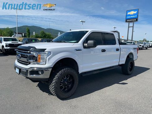 Used 2020 Ford F150 XLT w/ Trailer Tow Package AWD/4WD image 3