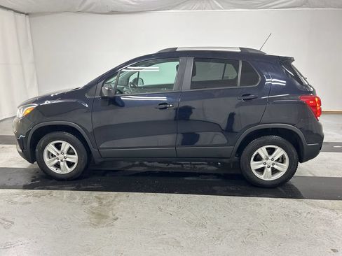 Used 2021 Chevrolet Trax LT w/ Driver Confidence Package AWD/4WD image 6