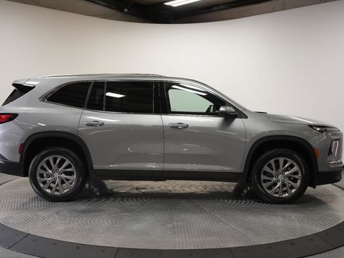 New 2026 Buick Enclave Preferred w/ Power Package image 8