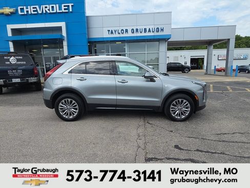 Used 2025 Cadillac XT4 Premium Luxury AWD/4WD image 1