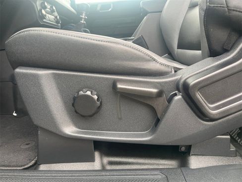 Used 2024 Ford Bronco Black Diamond image 13