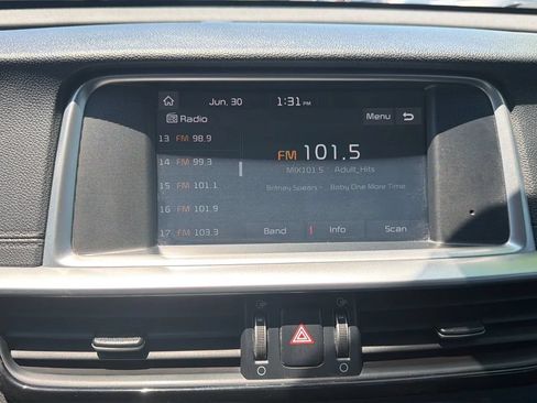 Used 2020 Kia Optima S FWD image 14