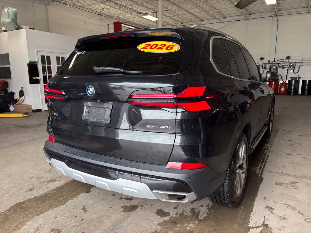 Used 2026 BMW X5 sDrive40i RWD image 3