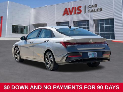 Used 2025 Hyundai Elantra SEL FWD image 9