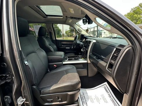 Used 2014 RAM 1500 Laramie w/ Convenience Group AWD/4WD image 13