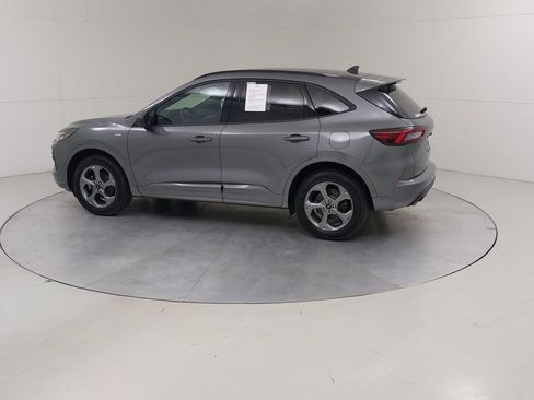 Certified 2024 Ford Escape ST-Line w/ Tech Pack #1 AWD/4WD image 17