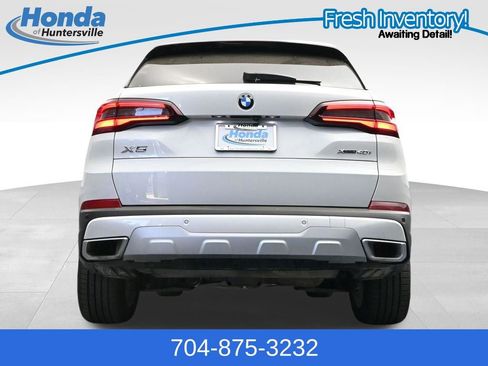 Used 2023 BMW X5 xDrive40i w/ Premium Package AWD/4WD image 32