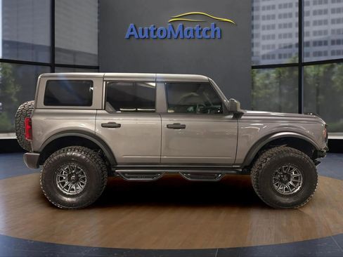 Used 2025 Ford Bronco 4-Door image 11