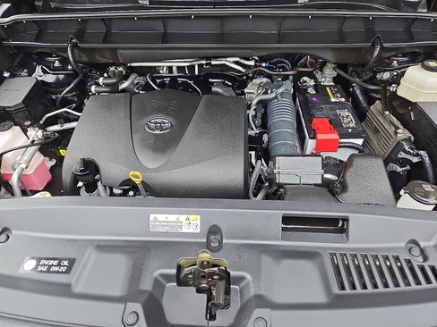 Used 2022 Toyota Highlander XSE w/ Protection Package #3 (TMS) image 27