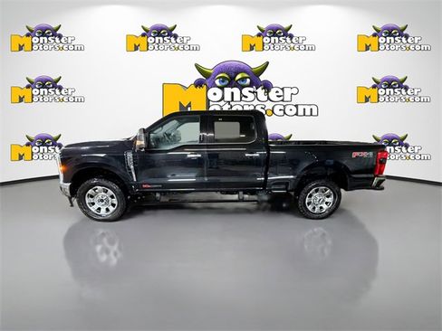 Used 2024 Ford F250 Lariat w/ Lariat Ultimate Package image 7