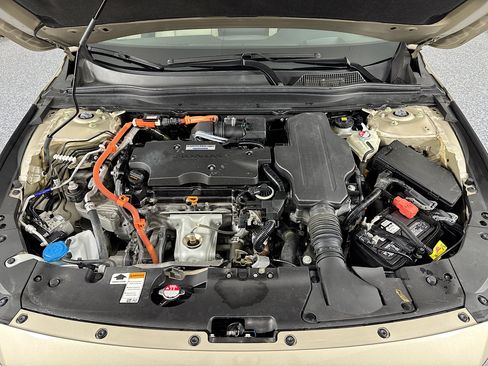Certified 2019 Honda Accord Touring image 31