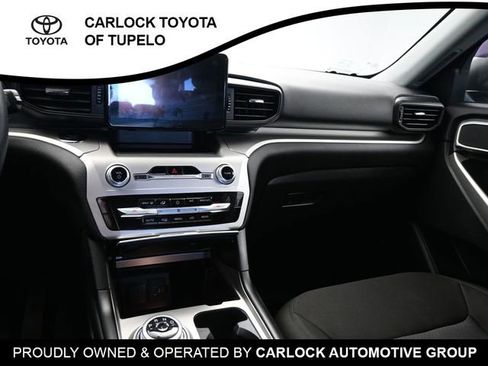 Used 2022 Ford Explorer XLT w/ Class IV Trailer Tow Package image 26