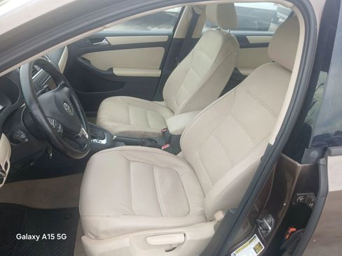 Used 2012 Volkswagen Jetta SE image 11