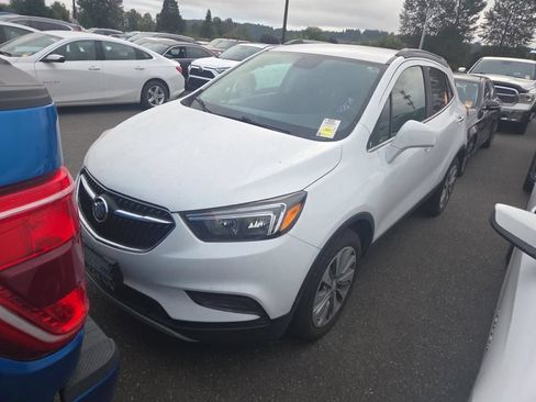 Used 2020 Buick Encore Preferred FWD image 5