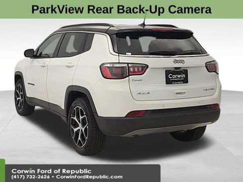 Used 2024 Jeep Compass Limited AWD/4WD image 8