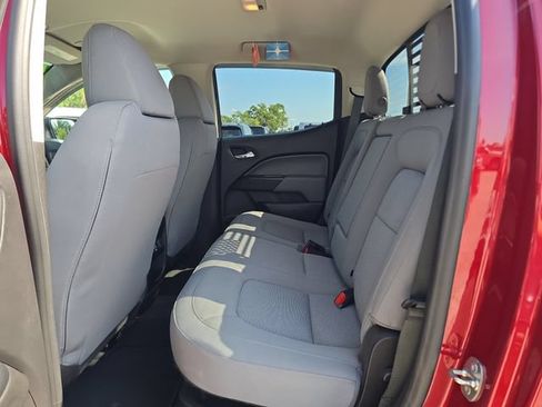 Used 2019 Chevrolet Colorado LT w/ LT Convenience Package RWD image 13