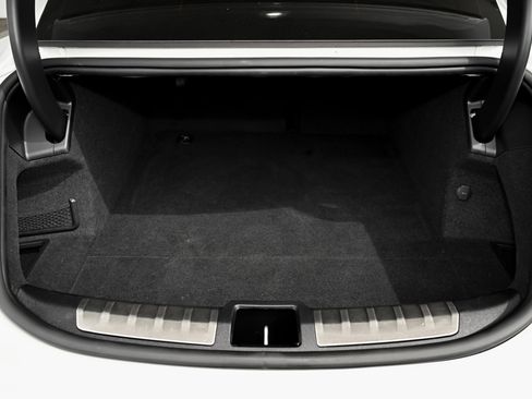 Used 2022 Porsche Taycan 4S image 38