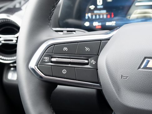 New 2026 Chevrolet Equinox LT w/ Convenience Package II image 7