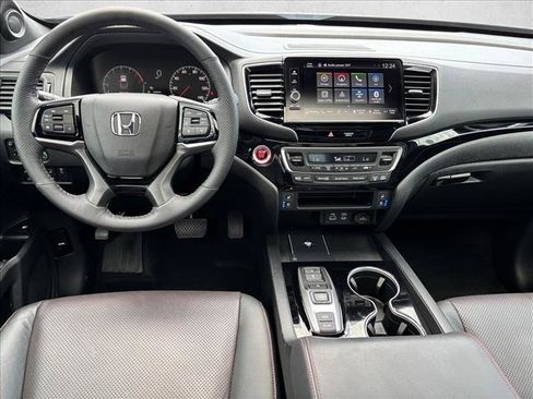 Used 2024 Honda Ridgeline Black Edition image 9