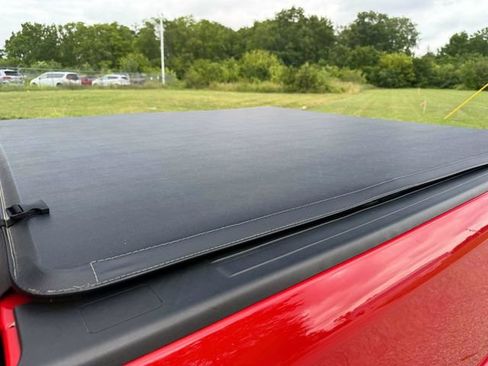 Used 2021 RAM 1500 Laramie AWD/4WD image 12