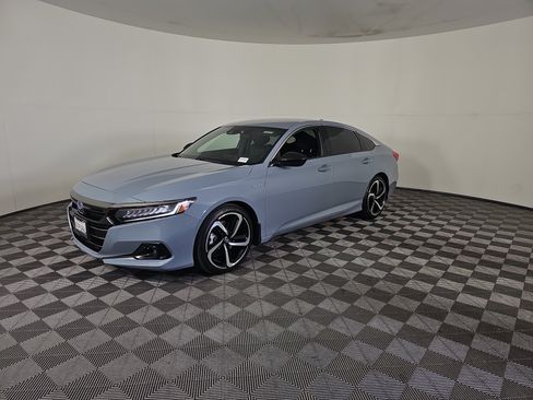 Certified 2022 Honda Accord Sport image 8