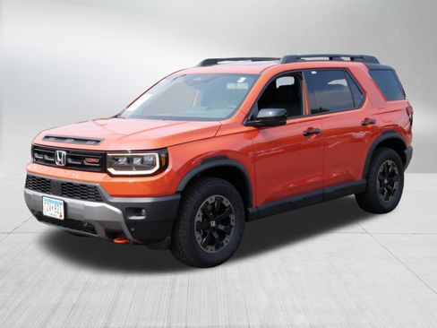 Certified 2026 Honda Passport TrailSport Elite image 3