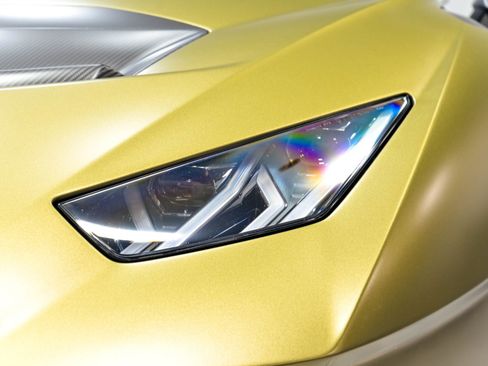 Used 2023 Lamborghini Huracan STO RWD image 63