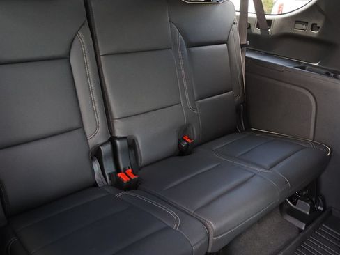 Certified 2026 GMC Yukon XL Elevation w/ LPO, Floor Liner Package RWD image 30