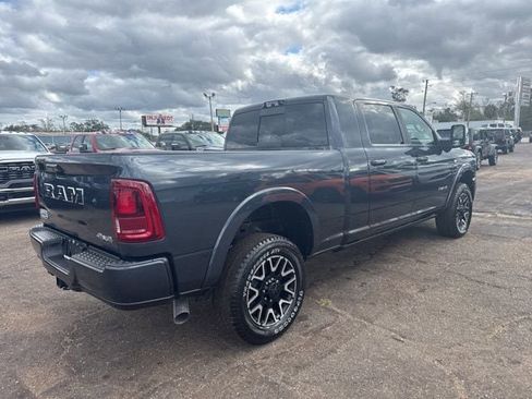 New 2026 RAM 2500 Limited AWD/4WD image 2