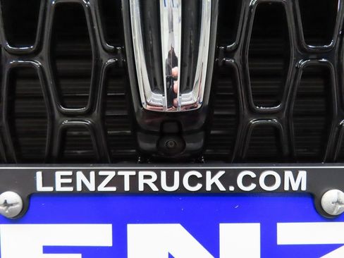 Used 2025 Lincoln Corsair AWD w/ Jet Appearance Package image 49