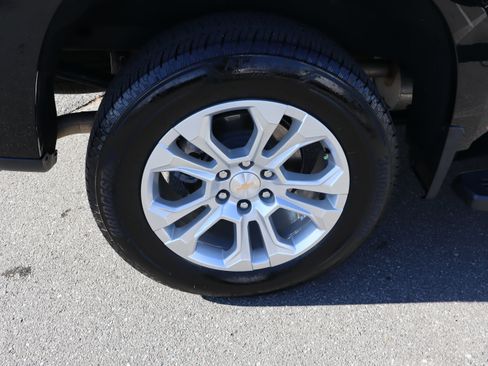 Used 2024 Chevrolet Silverado 1500 LTZ w/ Technology Package image 40