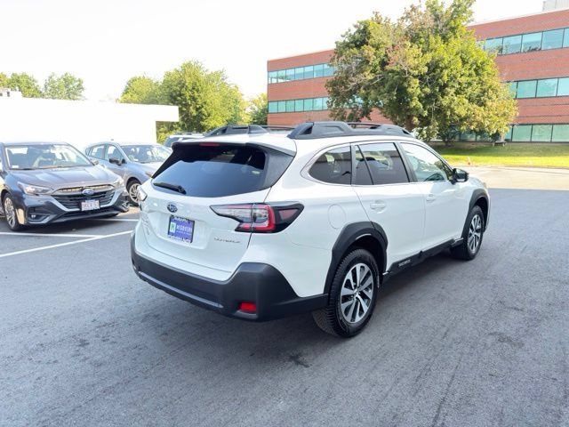 Used 2023 Subaru Outback Premium AWD/4WD image 6