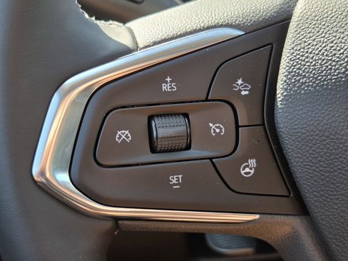 New 2026 Chevrolet Trax ACTIV w/ Sunroof Package FWD image 13
