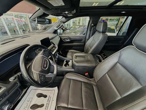 Used 2023 GMC Yukon SLT AWD/4WD image 26