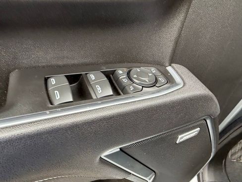 Used 2025 GMC Sierra 2500 SLT w/ SLT Premium Package image 24