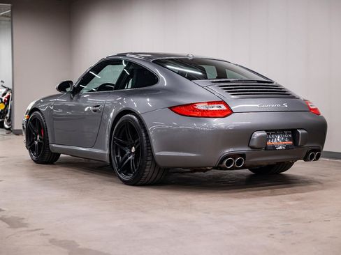 Used 2009 Porsche 911 Carrera S RWD image 3