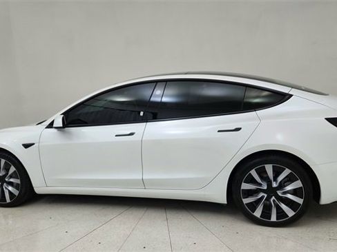 Used 2024 Tesla Model 3 Long Range image 4
