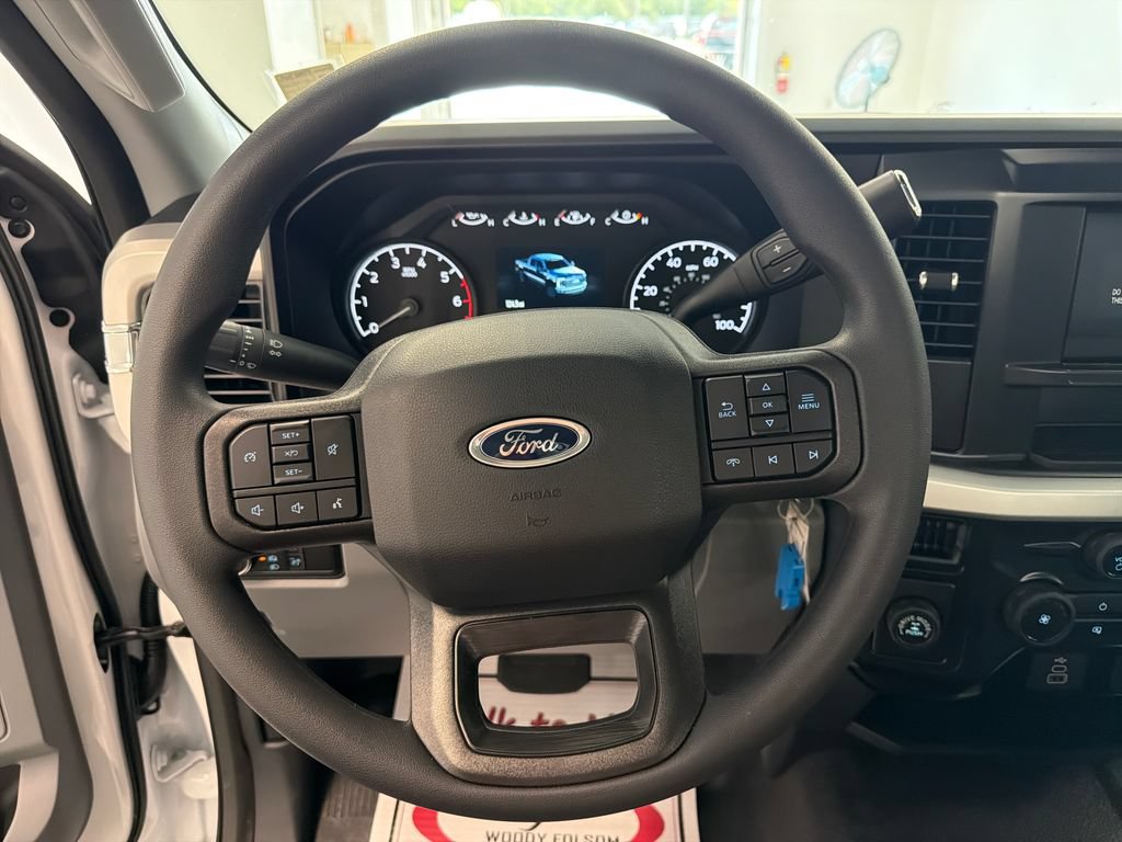 New 2026 Ford F250 XL w/ XL Chrome Package RWD image 15