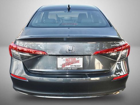 Used 2024 Honda Civic Sport image 6