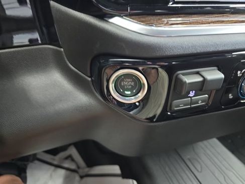 New 2026 GMC Sierra 1500 Elevation image 22