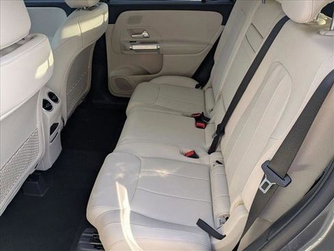 New 2026 Mercedes-Benz GLB 250 image 15