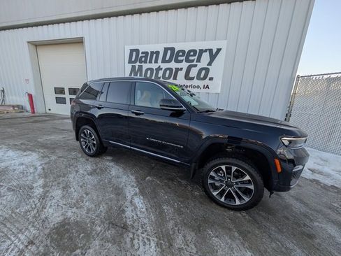 Used 2024 Jeep Grand Cherokee Summit w/ Adv Protech Group IV image 40