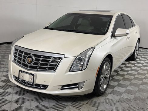 Used 2013 Cadillac XTS Premium FWD image 8