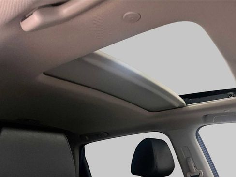 Used 2024 Honda CR-V EX-L image 14