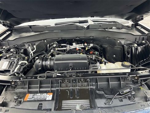 Certified 2023 Ford Explorer XLT image 11