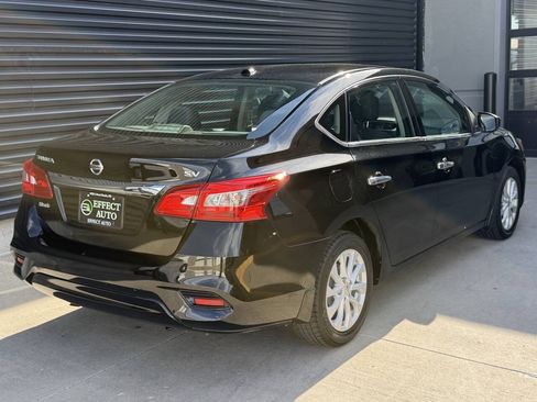 Used 2018 Nissan Sentra SV FWD image 12
