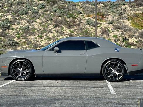 Used 2019 Dodge Challenger GT image 7